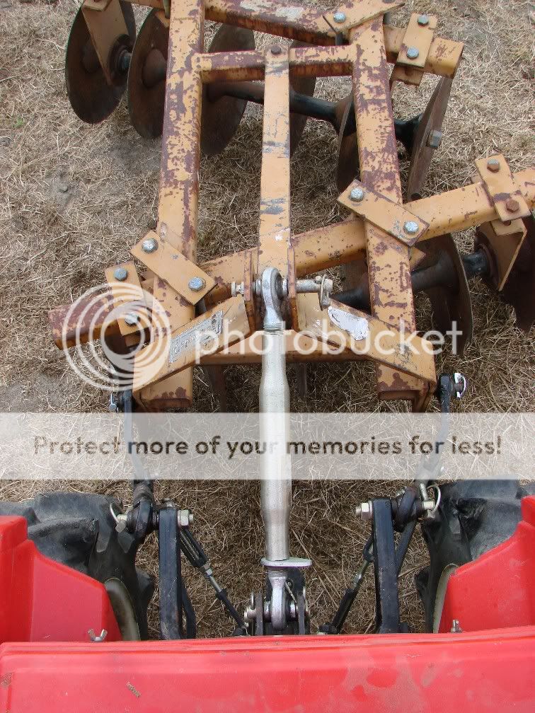 3 pt hitch arms hitting tires attached wrong? Yanmar Tractor