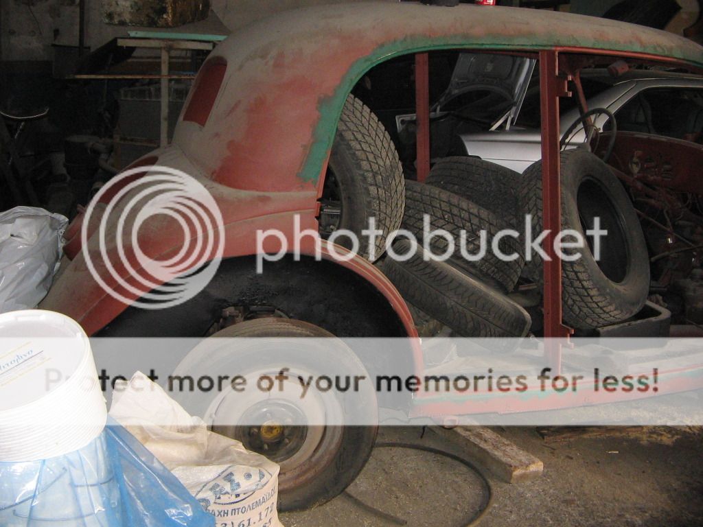Mercedes-Benz W136 170V 4door sedan (1)